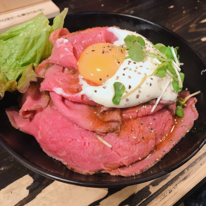 ローストビーフ丼　（並）(レッドロック 本店)