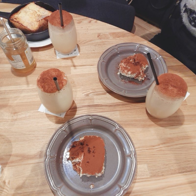 ムーのティラミス(パンとエスプレッソと自由形)