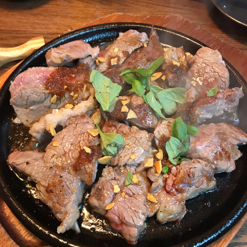 アンガス牛300gステーキ(アイアンマン 高円寺)