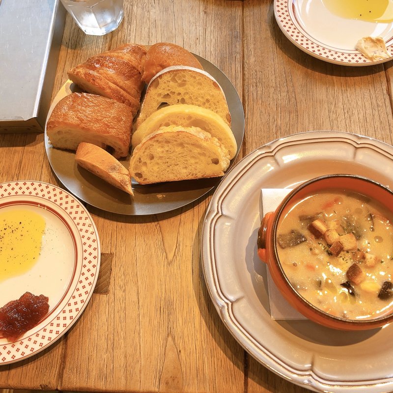 クラムチャウダースープ(MAISON KAYSER Table)