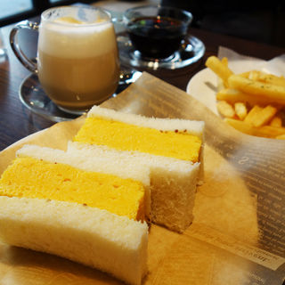 厚焼き玉子サンドセット(Cafe A.P.O.L(カフェ・ア・ポル))