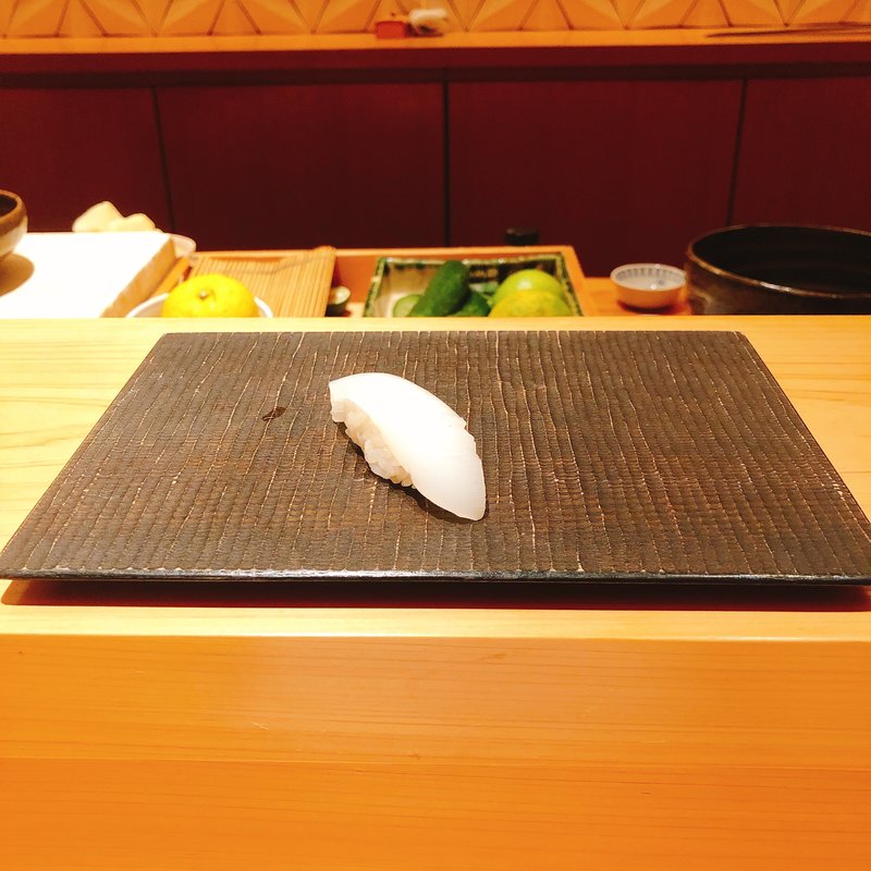 イカの握り(鮨 大地 )