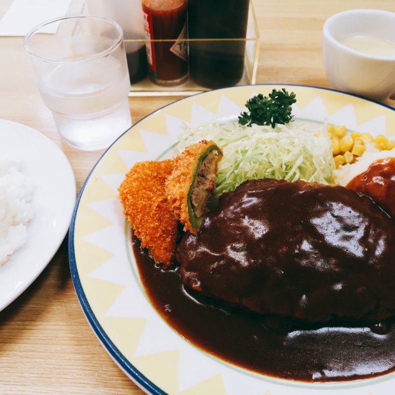 ハンバーグライス(洋食 ゾロ)