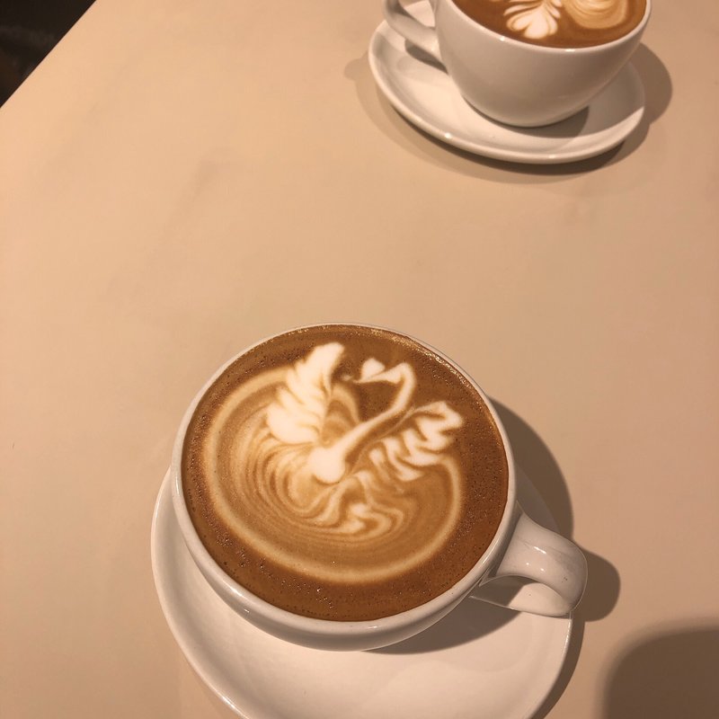 カフェラテ(ブルーボトルコーヒー三軒茶屋カフェ)