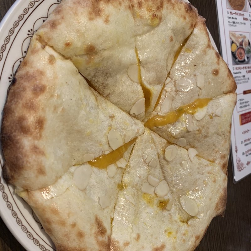 パムキンチーズナン(サラム ナマステ)