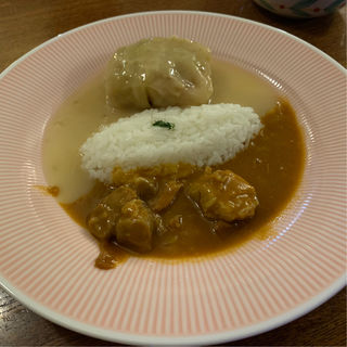 ロールキャベツ&ポークカレー(洋食 アカシア 新宿本店)