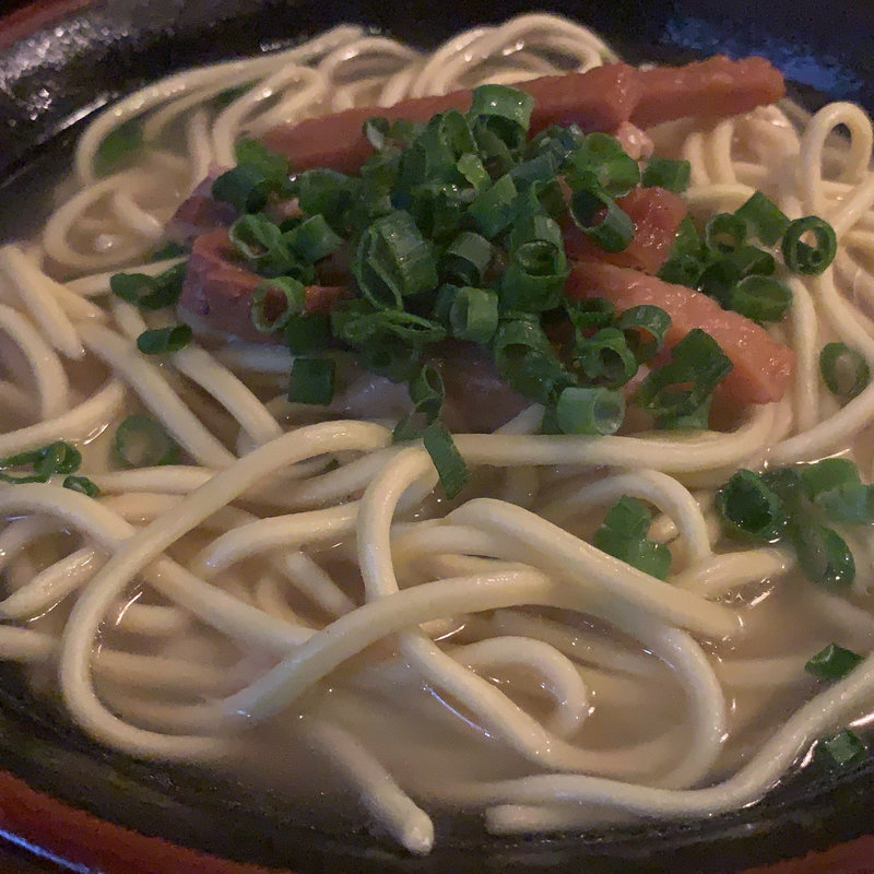 八重山そば(月ぬ美しゃ （つきぬかいしゃ）)