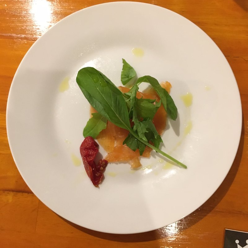 タスマニアサーモンのカルパッチョ(GRILL KING （グリルキング）)