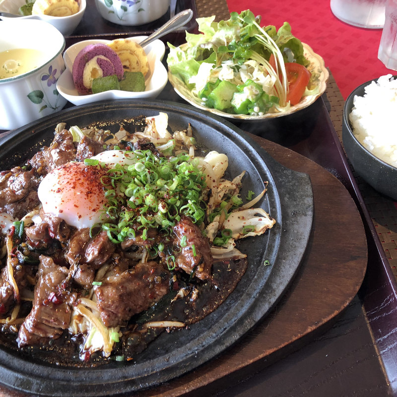 やみつき鉄板焼きAセット(味家工房レストラン 仁 本店)