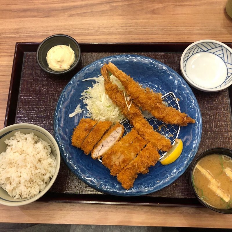 上ヒレと中海老フライ定食(とんかつととろろ膳　かつ麦　イオンモール京都五条店)