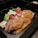 牛カイノミ肉の鉄鍋ステーキ