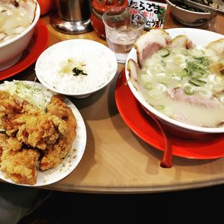 チャーシュー麺 唐揚げ定食(中華そば 高安 )