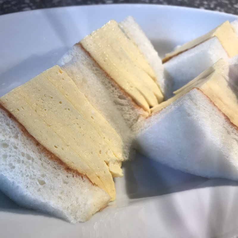 コロナのたまごサンドイッチ（期間限定）(hotel koe tokyo )