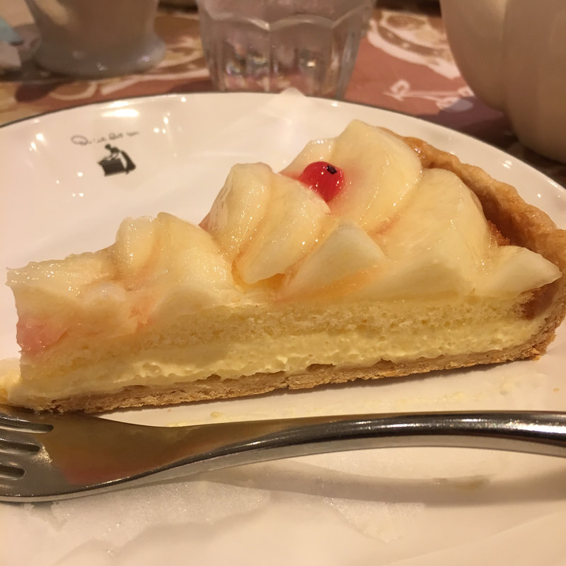 桃のタルト(キルフェボン)