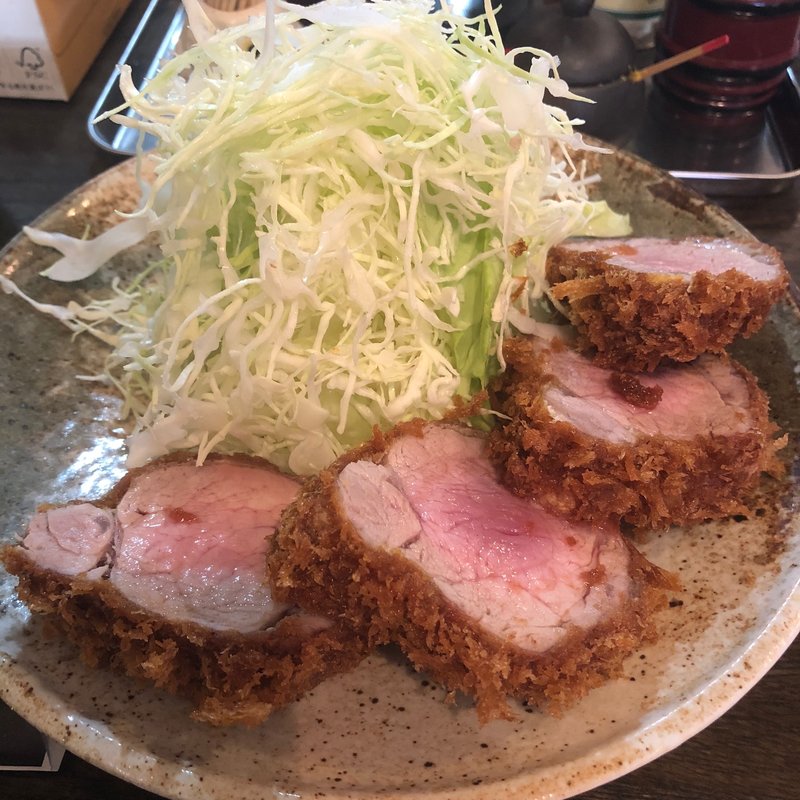 上ヒレとんかつ定食(波止場)