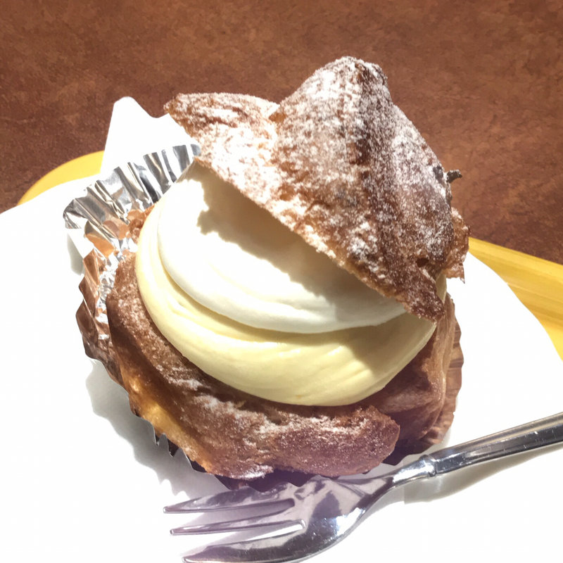 神楽坂シュークリーム(コパン)