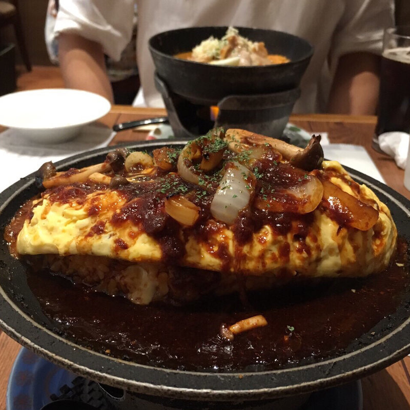 デ焼きオムドリア きのこ風味のミグラスソース(横濱元町ドリア)