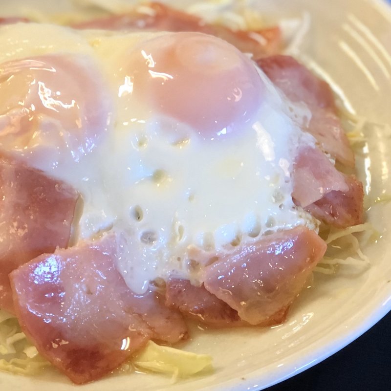 ハムエッグ定食(食道園 )
