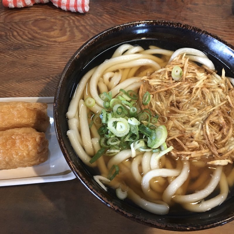 ごぼう天うどん・いなり(大力うどん)