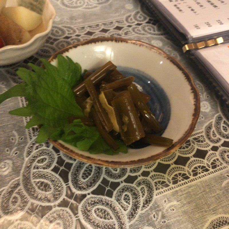 ゴマの葉 醤油漬け(北新地 たゆたゆ)