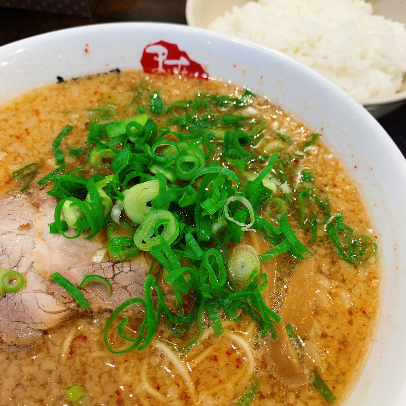 ラーメン(京都銀閣寺ますたにラーメン 日本橋本店)