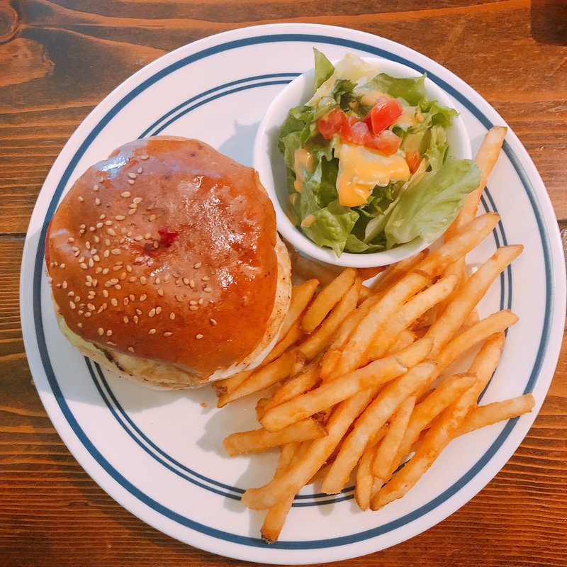 CHEESE BURGER CHEDDAR / Swiss(roller coast)