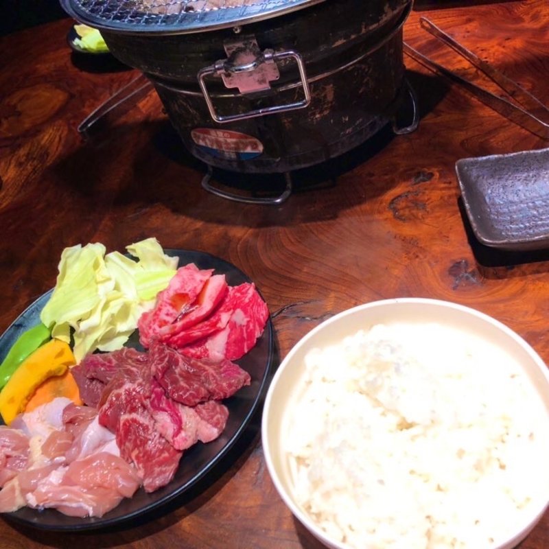 Bランチ(炭火ダイニングバー ハラミちゃん)