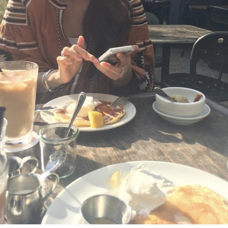 バターミルクパンケーキ（バナナ&ウォルナッツ）(GARDEN HOUSE Kamakura ガーデンハウス鎌倉)