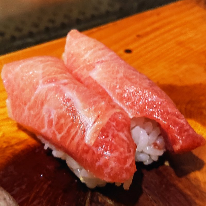 中とろ(いさ美寿司)