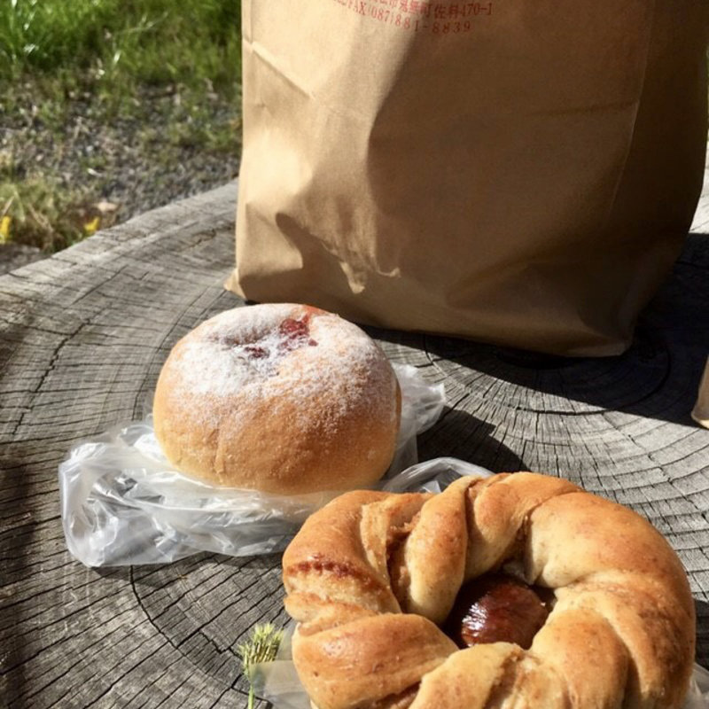 (薪焼きパン 小麦堂 )