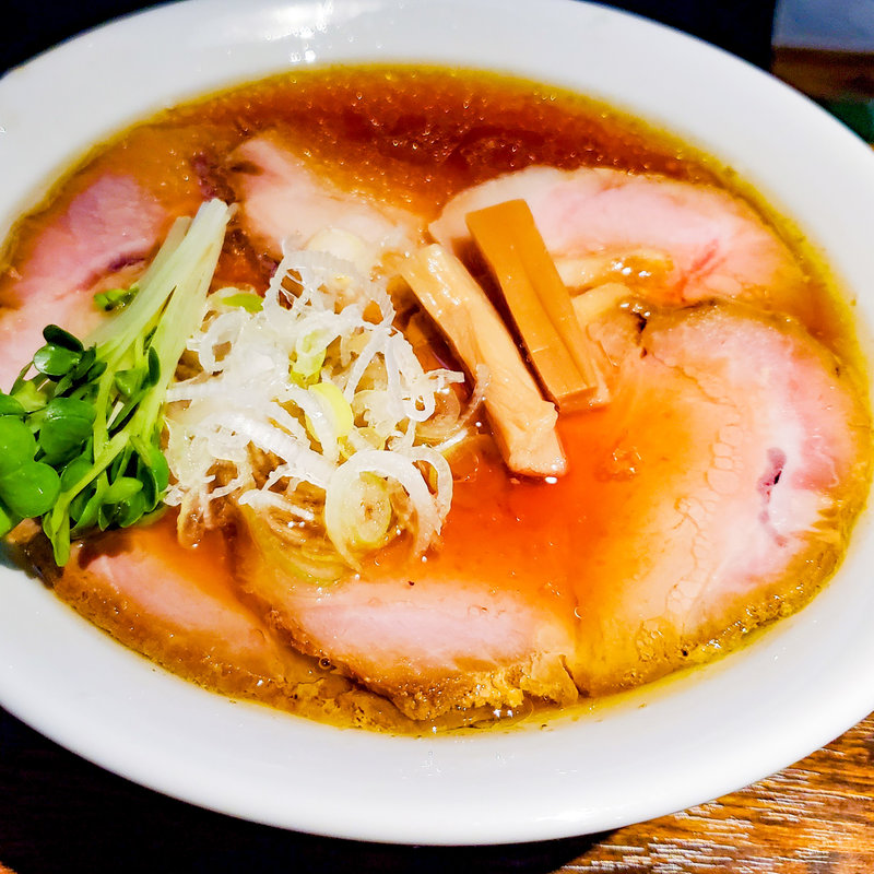醤油煮干チャーシュー麺(中華そば　カリフォルニア)