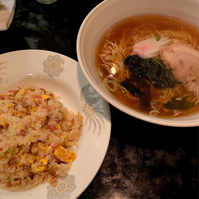 Cセット(大田市場ラーメン餃子 司)
