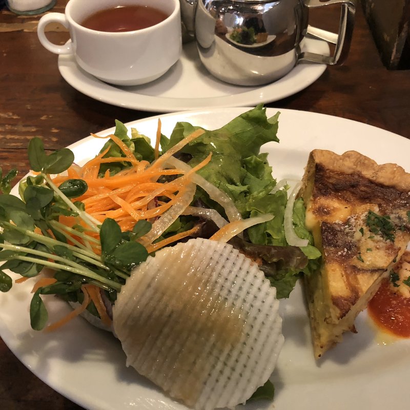 本日のキッシュ(マザームーンカフェ 美浜)