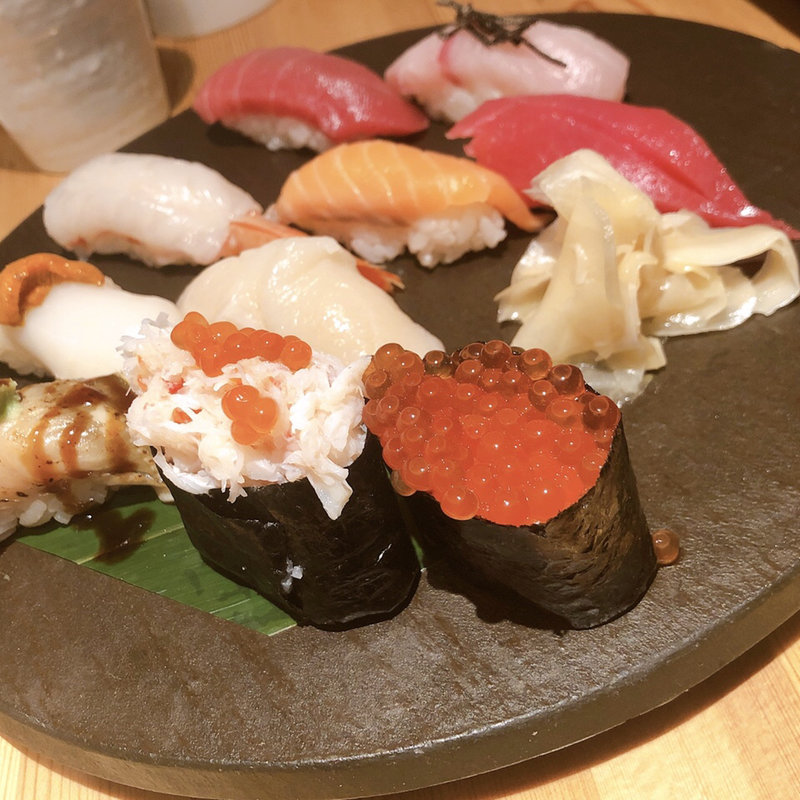 すし 河岸の千両箱(築地虎杖　魚河岸千両 （うおがしせんりょう）)