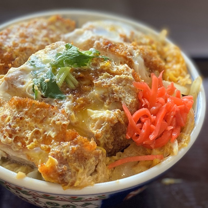 厚切りカツ丼(ラッキー食堂まとや 千曲店)