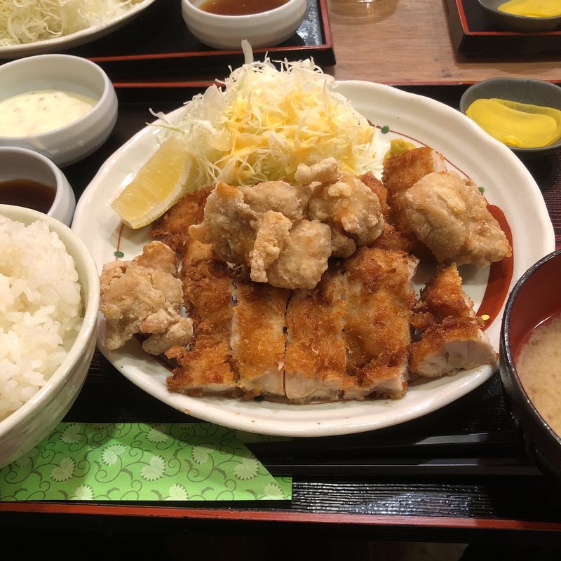 チキンチキン定食(鳥良商店 神田小川町店)