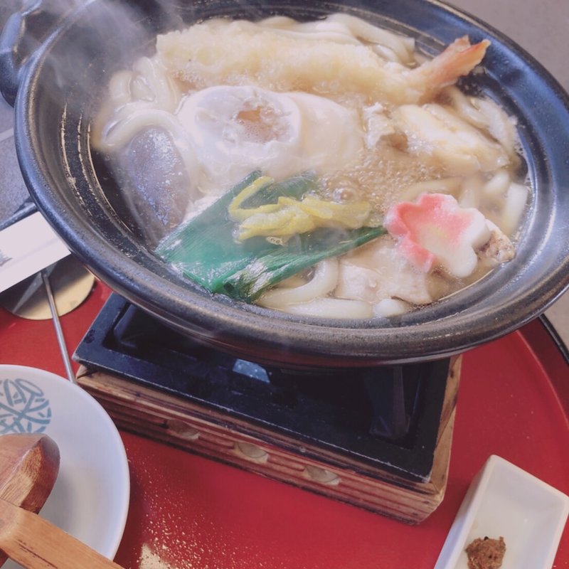 鍋焼きうどん(かごの屋)