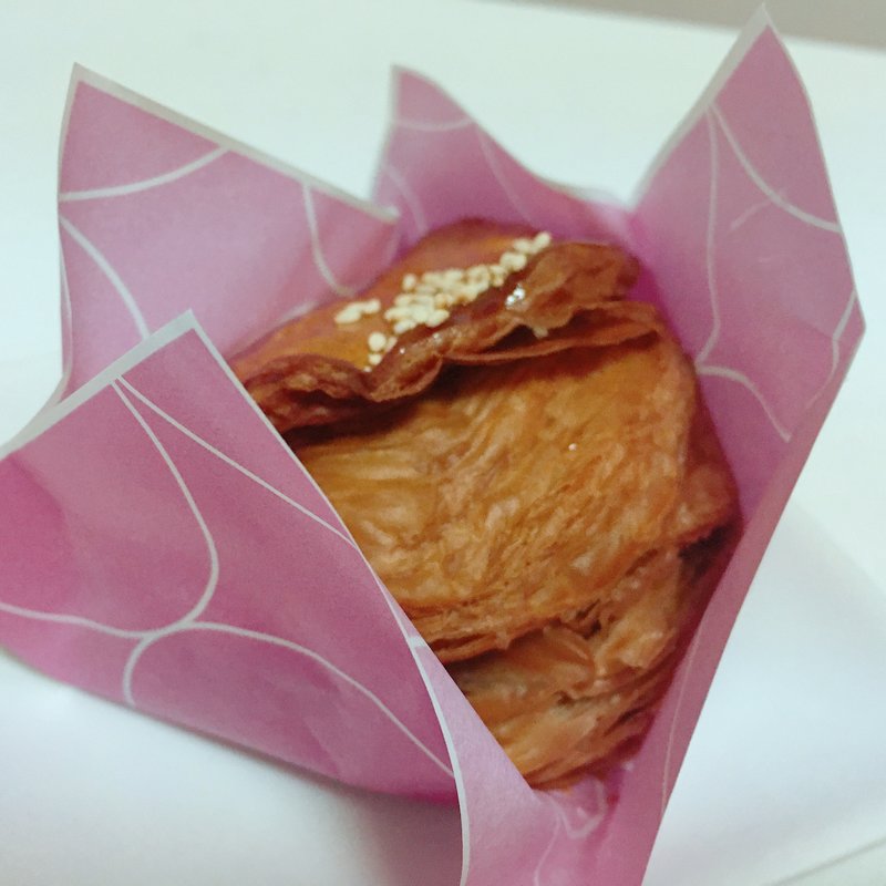 焼きたてカスタードお芋アップルパイ(RINGO)