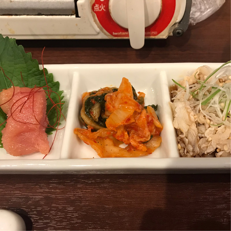 一人鍋　馬刺しロース(もつ鍋　田しゅう　博多店)