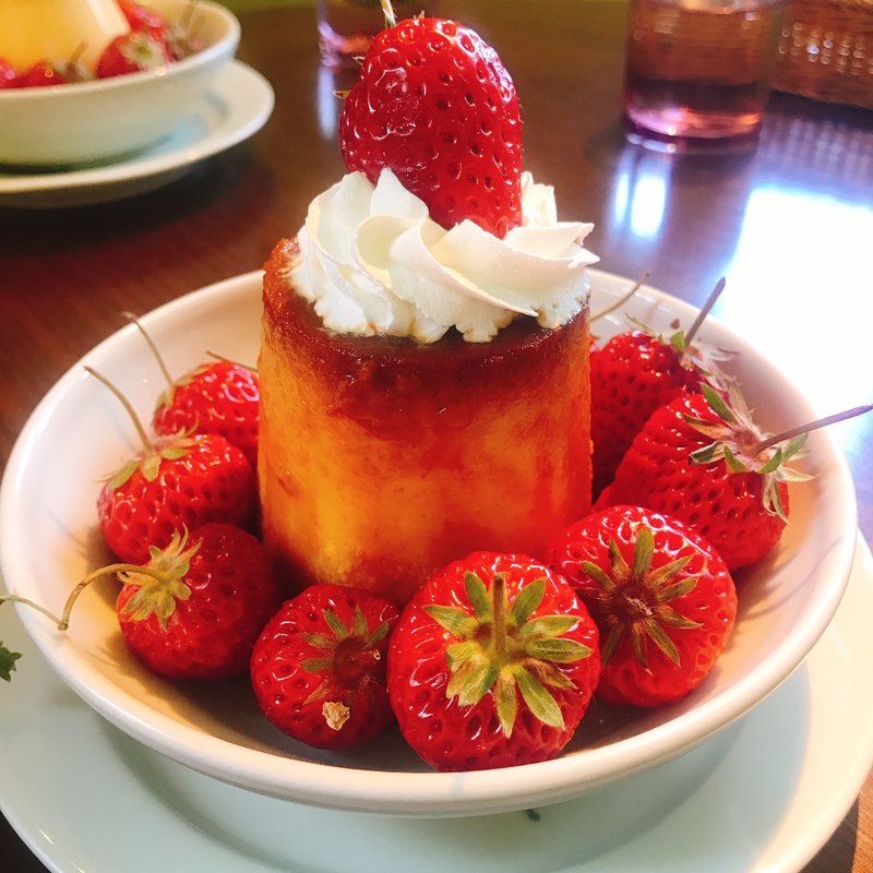 【季節限定】紅ほっぺいちごとプリン　ドリンクセット(マーロウ 秋谷本店)