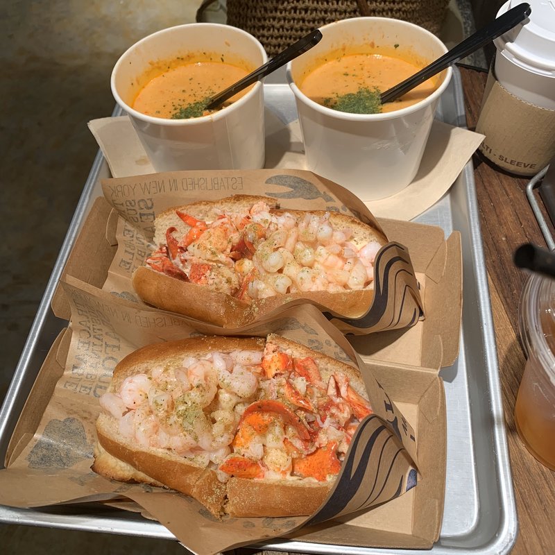 ロブスター&シュリンプロール(luke's 銀座店)