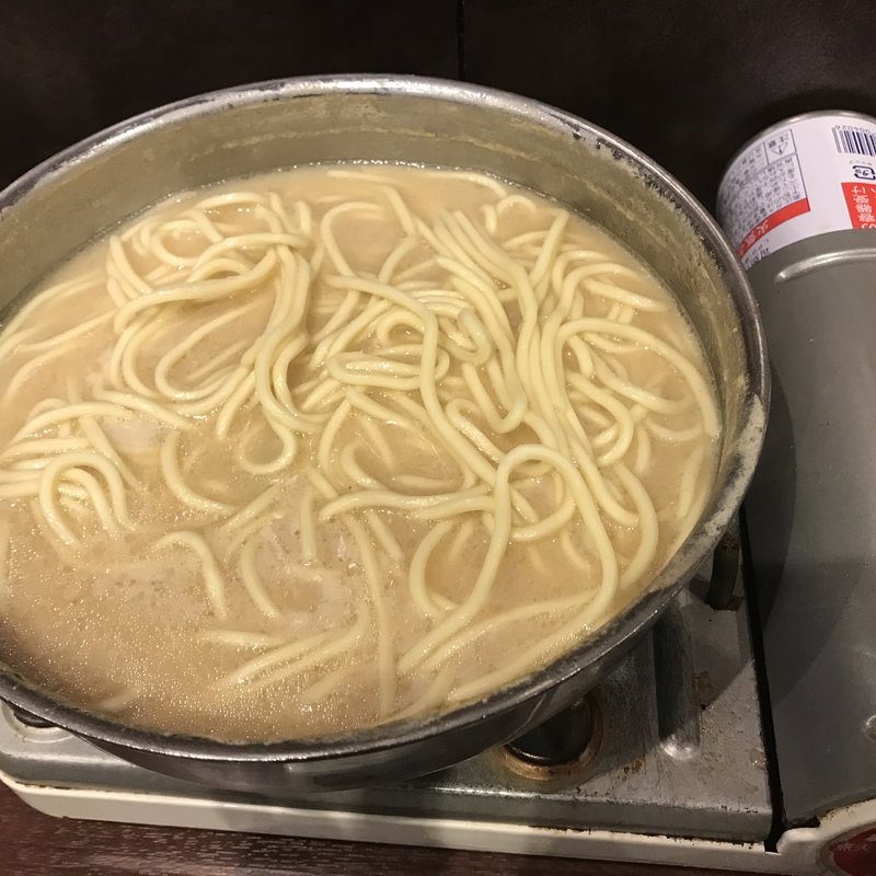 〆のちゃんぽん麺(もつ鍋　田しゅう　博多店)