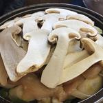 松茸鍋(丸光園松茸山 )