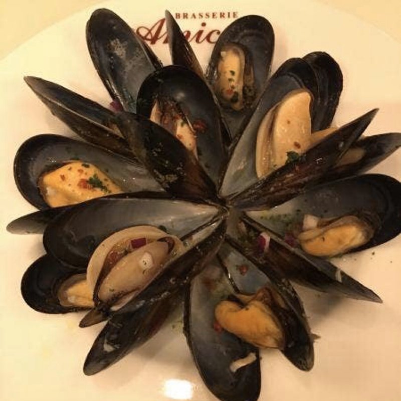 ムール貝(ブラッスリー アミカル)