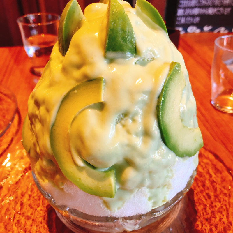 アボガドミルクパフェ(café SabuHiro)