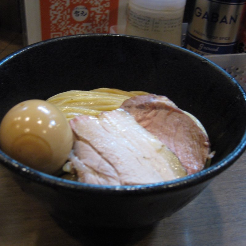 味玉極濃煮干しつけ麺(煮干しつけ麺　宮元)