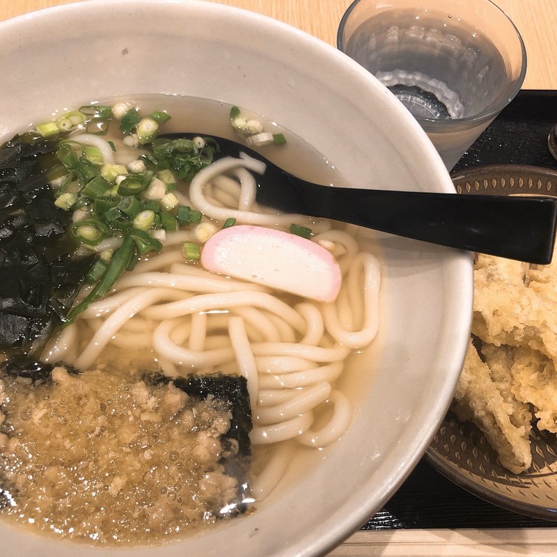 (博多うどん よかよか 有楽町店)