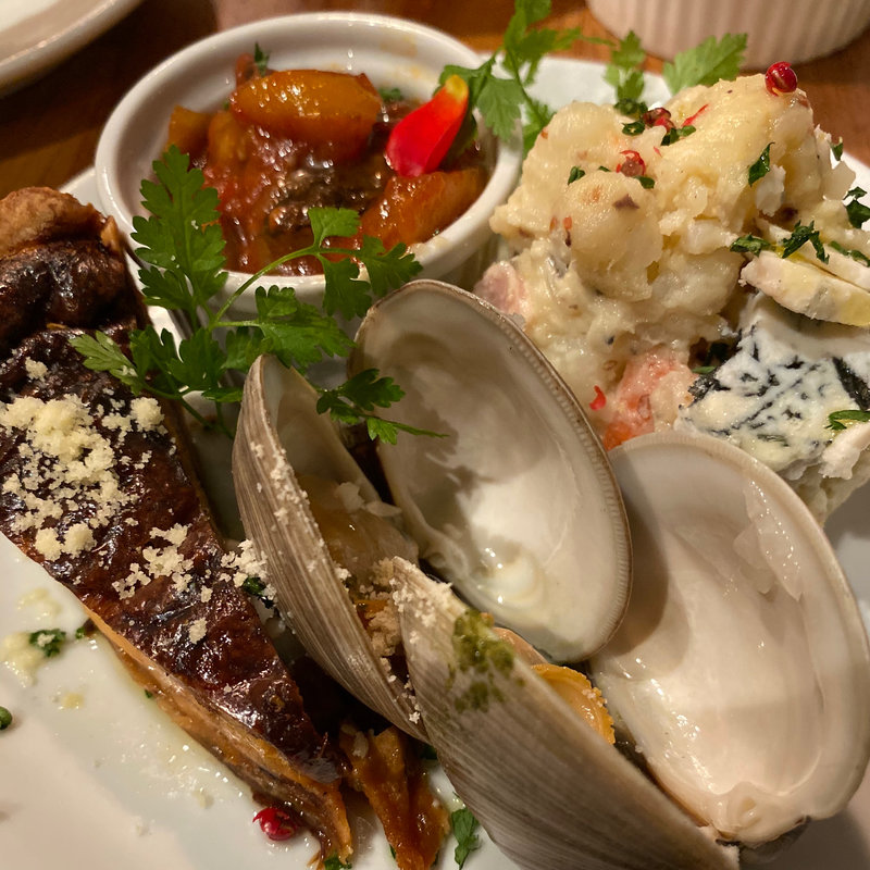 本日の前菜盛合せ 3種(ワインバル 八十郎 )