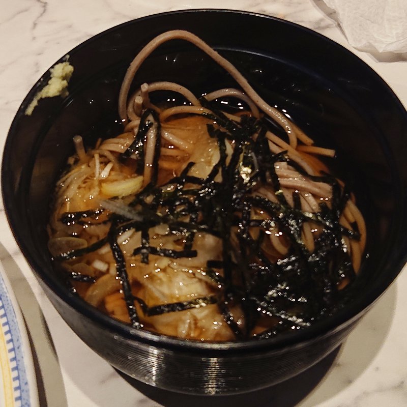 蕎麦(ダイアモンドターン - 競馬観戦型レストラン)