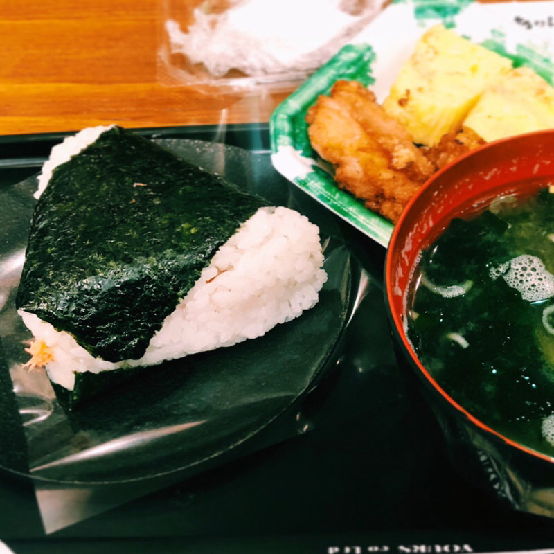 紅しゃけ(ありんこ JR札幌店)